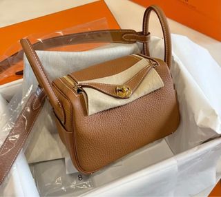 （分類：）位於 。 由 esthach 提交（商品編號 1228168741，圖片 1）。簡介： 。