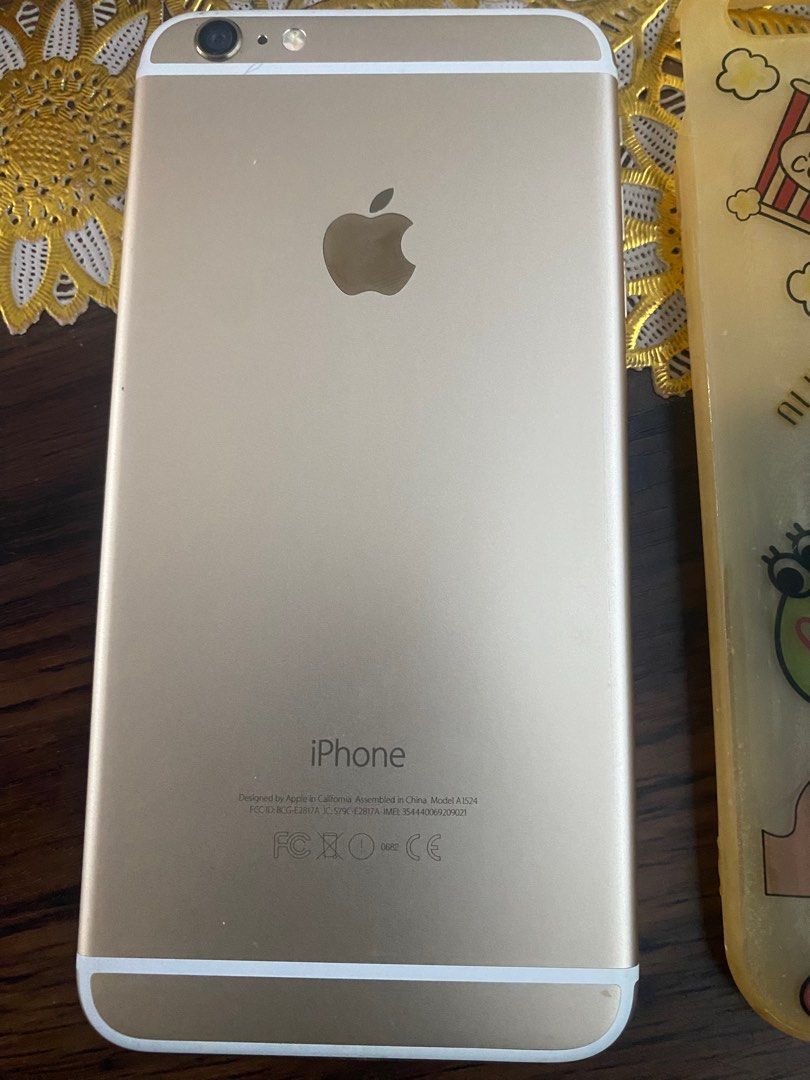 Iphone 6s plus (Category: iPhone 6 Series) located in Quezon City. Submitted by stuffamania (Listing ID 1228072605, Image 2). Description: Iphone 6s plus- lady owned Makinis All working perfectly except sa voice sound pag nagcall.but on music,videos,you tube and ringing sound nagana nman. Sa voice sound lang during call may problem. You can have it fixed na lang,no time na kmi for repair..