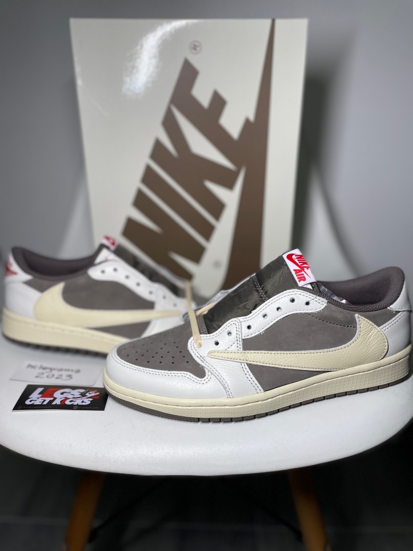 Jordan 1 Retro Low Og Sp Travis Scott Reverse Mocha On Carousell Jordan 1 Retro Low Og Sp Travis Scott Reverse Mocha On Carousell