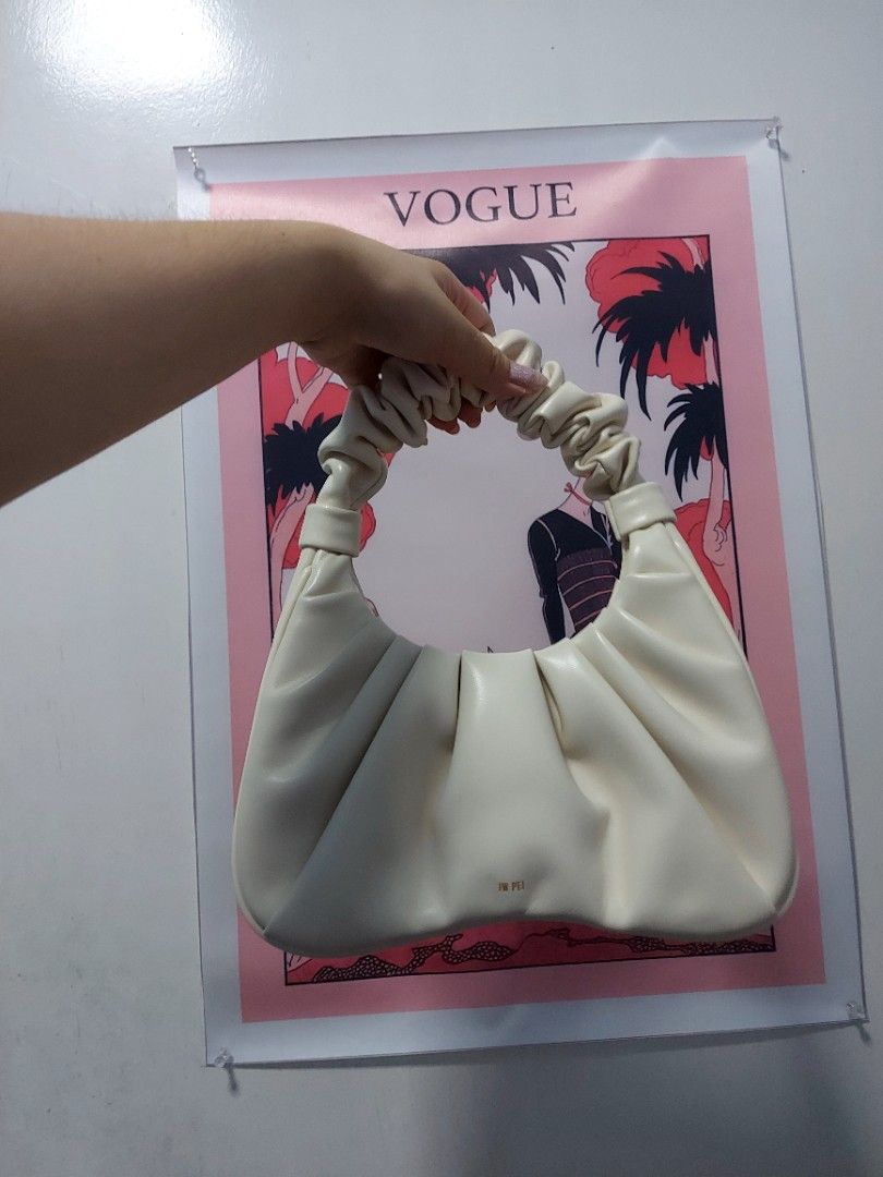 Vogue discount jw pei