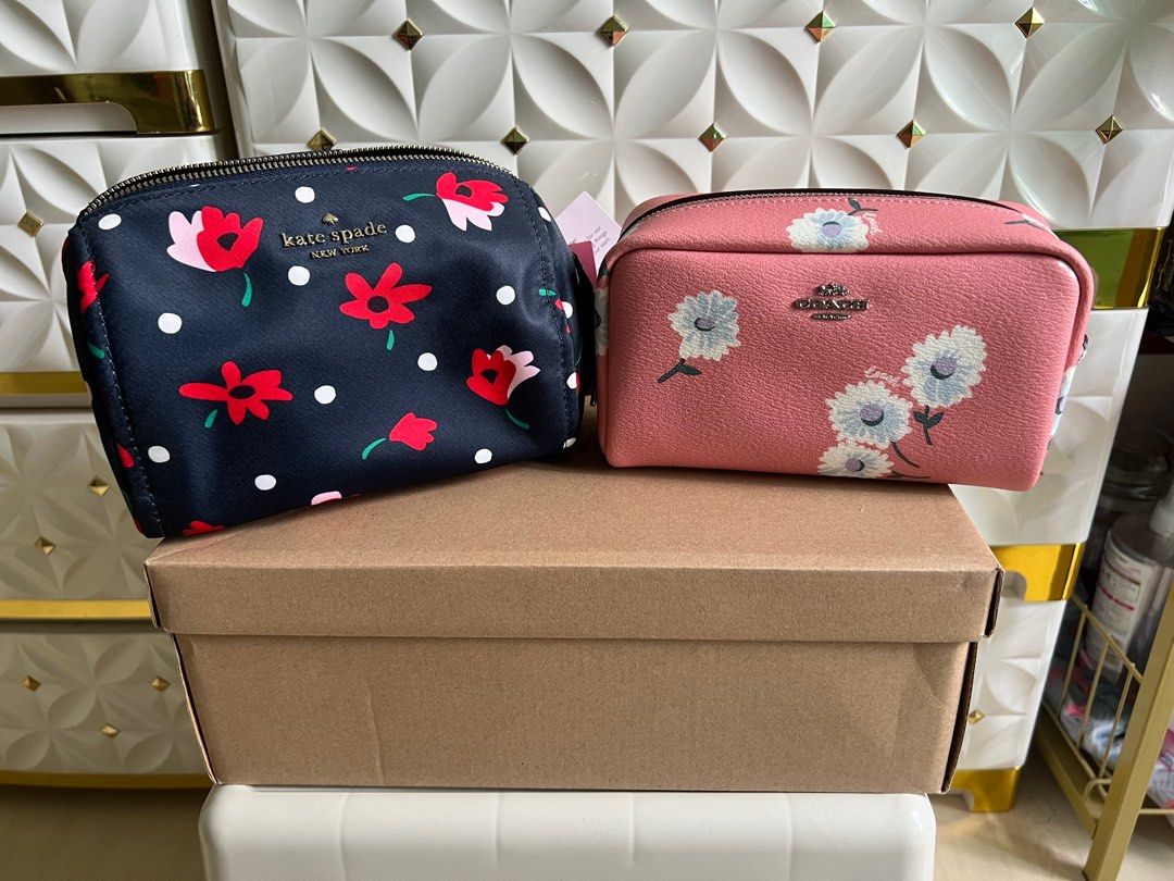 Kate spade cosmetic pouch outlet