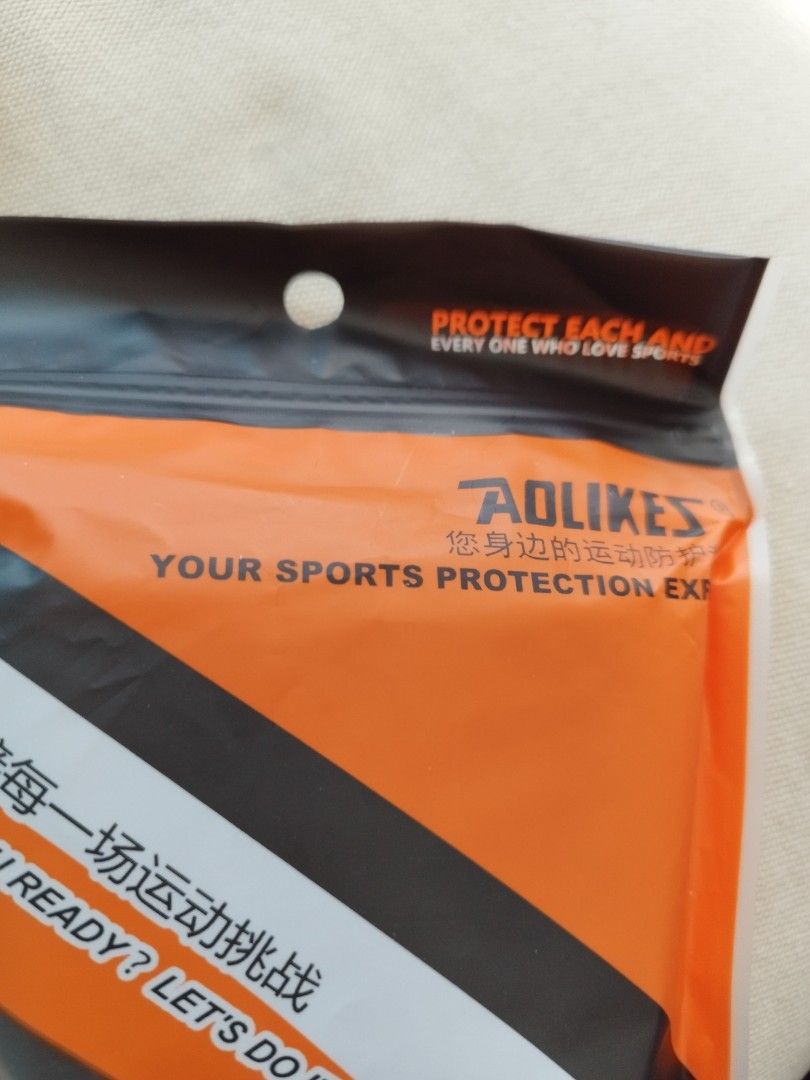 Knee Guard, Sports Equipment, Other Sports Equipment and Supplies on