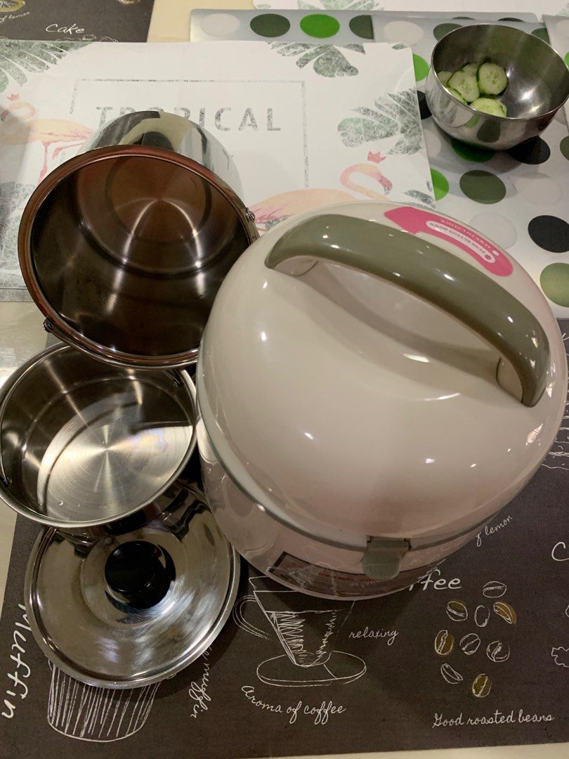 La Gourmet 1.5L Thermal Cooker, TV & Home Appliances, Kitchen Appliances, Cookers on Carousell