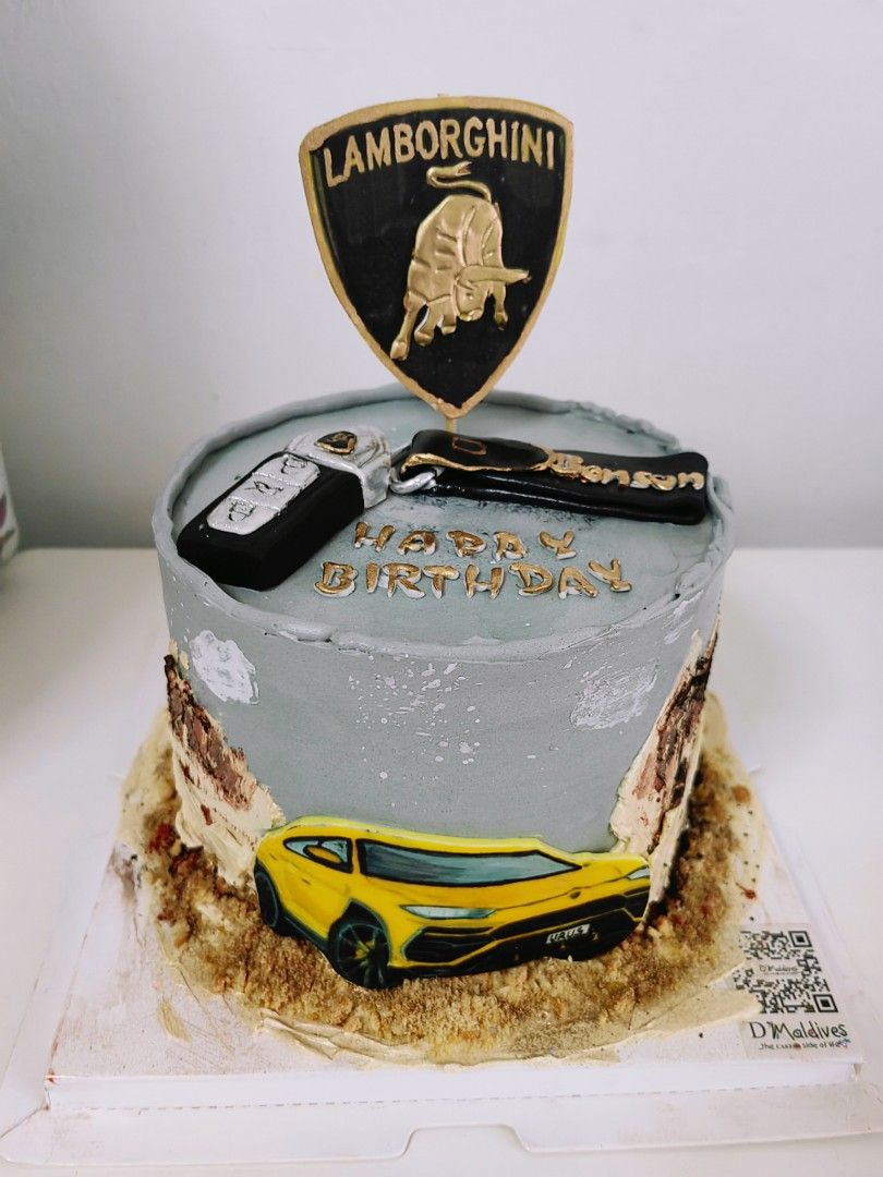 Lamborghini . . . . . . . . . . . #cake #cakedecorating #cakedesign  #cakeart #cakecakecake #cakedecorator #cakestyle #cakelove #cakelover… |  Instagram
