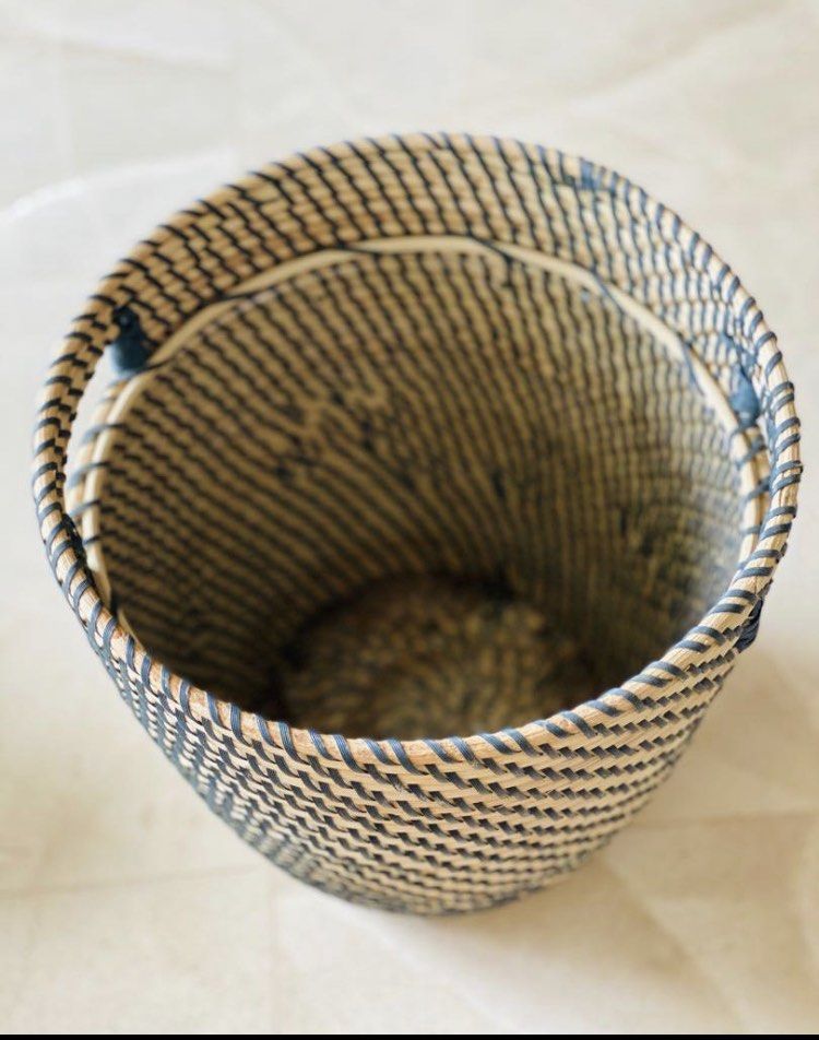 Large rattan pot, Furniture & Home Living, Gardening, Pots & Planters ...