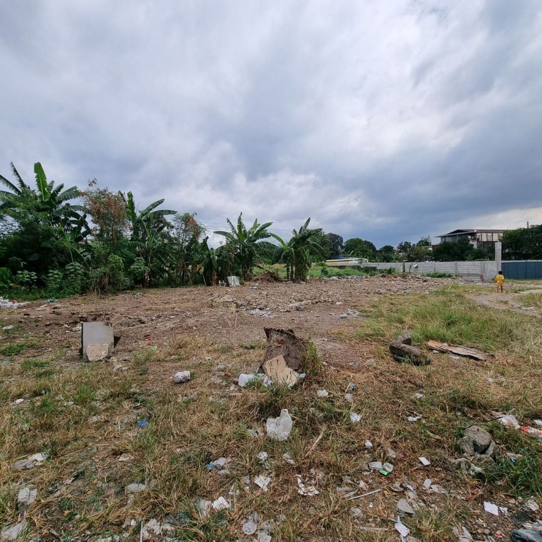 Large Vacant Industrial Lot FOR LEASE at NLEX Valenzuela Paso De Blas