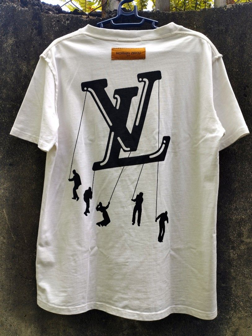 Louis Vuitton 2021SS Floating LV Logo T-Shirt, Men's Fashion, Tops