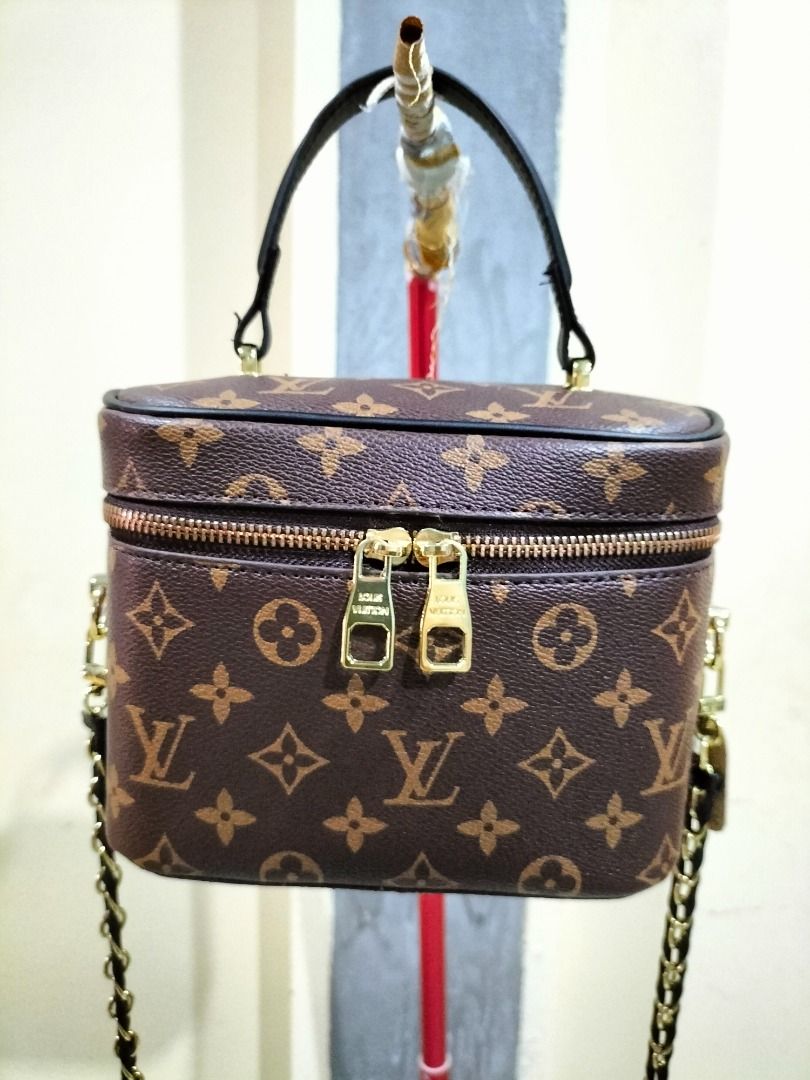 LOUIS VUITTON Sling Bag, Women's Fashion, Bags & Wallets, Crossbody