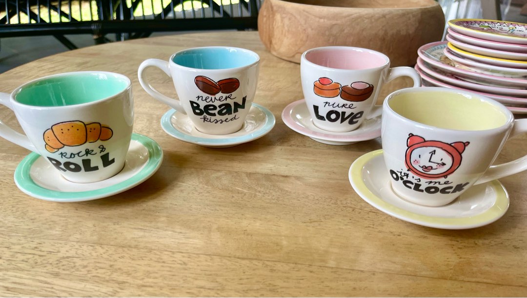 Lovely & Unique Blond Amsterdam espresso cups & saucers., Furniture