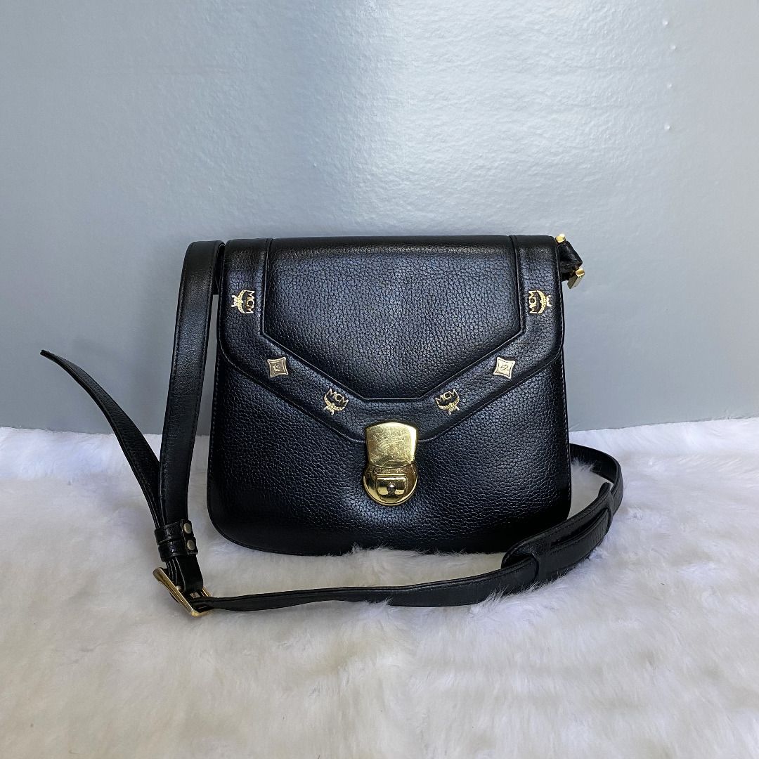 Vintage black crossbody bag shop