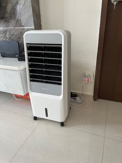 (Category: ) located in . Submitted by gwonjeong (Listing ID 1228107191, Image 1). Description: .