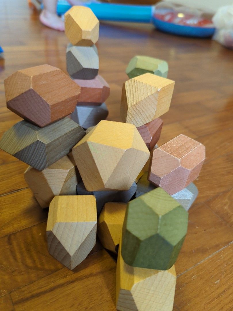 Montessori stacking blocks, Hobbies & Toys, Toys & Games on Carousell