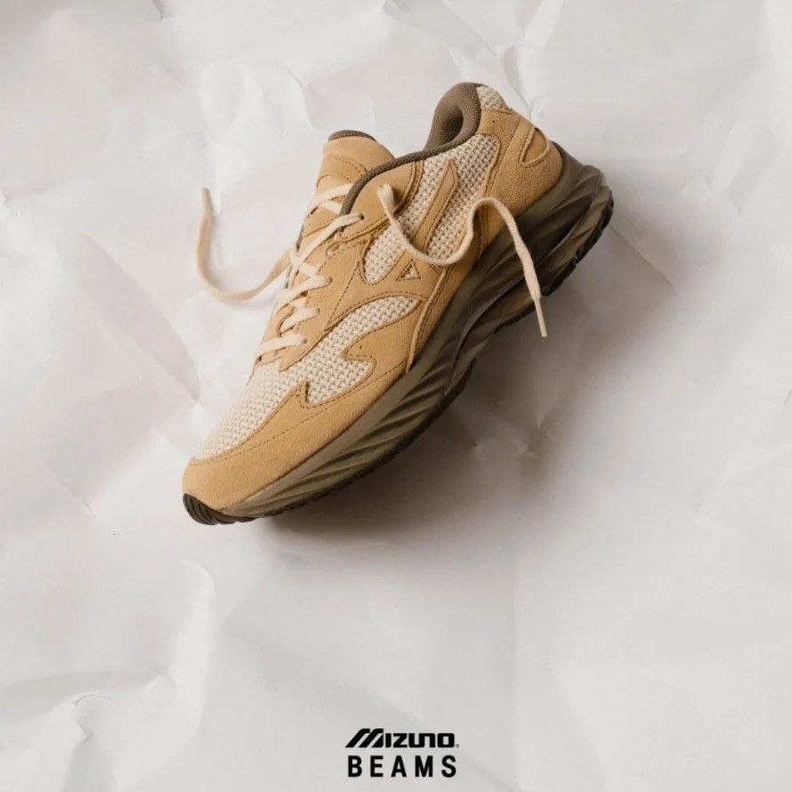 預訂New🔥MIZUNO X BEAMS WAVE RIDER BETA🔥, 男裝, 鞋, 波鞋- Carousell