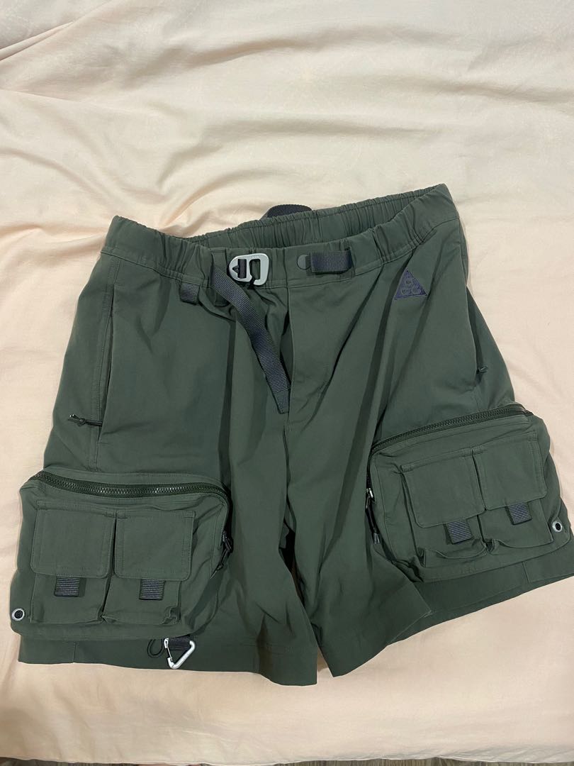 NIKE ACG CARGO SHORTS THICK MATERIAL Men s Fashion Bottoms