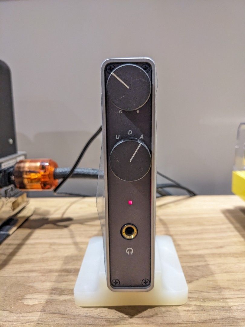 NuForce Icon HDP Headphone Amp/ DAC /Preamp, 音響器材, Soundbar、揚聲器、藍牙喇叭、耳擴 ...