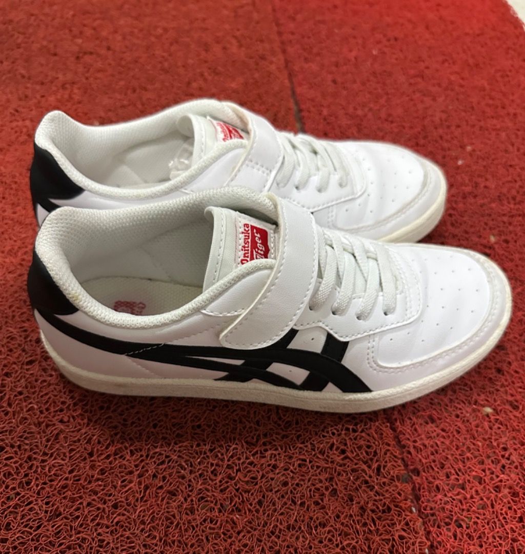 Asics gsm black white hot sale