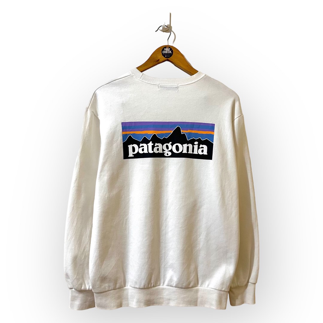 Patagonia white on sale sweatshirt