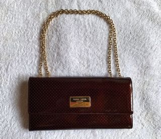 (Category: ) located in . Submitted by verseaupreloved (Listing ID 1228089902, Image 1). Description: .
