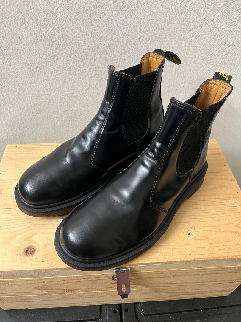 Gumtree top doc martens
