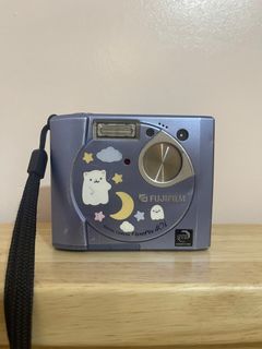 *RARE* Fujifilm Finepix 40i Vintage Digital Camera