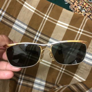 (Category: ) located in . Submitted by paulweller (Listing ID 1227738124, Image 1). Description: .