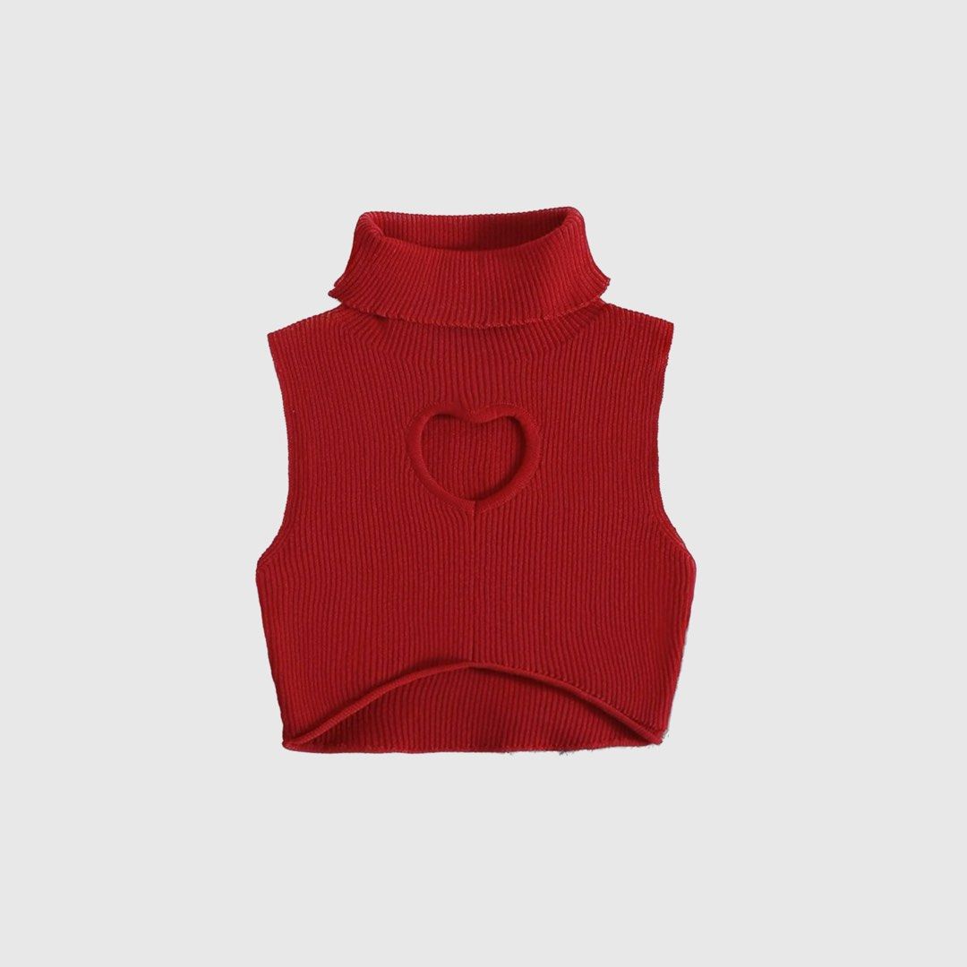 Red Crop Top Turtle Neck with Heart Cut Out, Women's Fashion, Tops, Others  Tops on Carousell