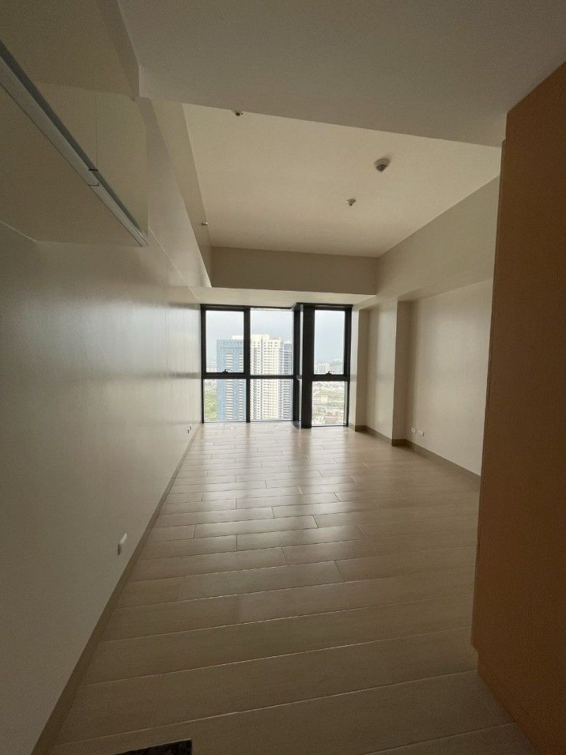 Est 22K monthly Rent to Own Terms Studio in One Eastwood Avenue, Eastwood  City, Property, For Sale, Apartments & Condos on Carousell