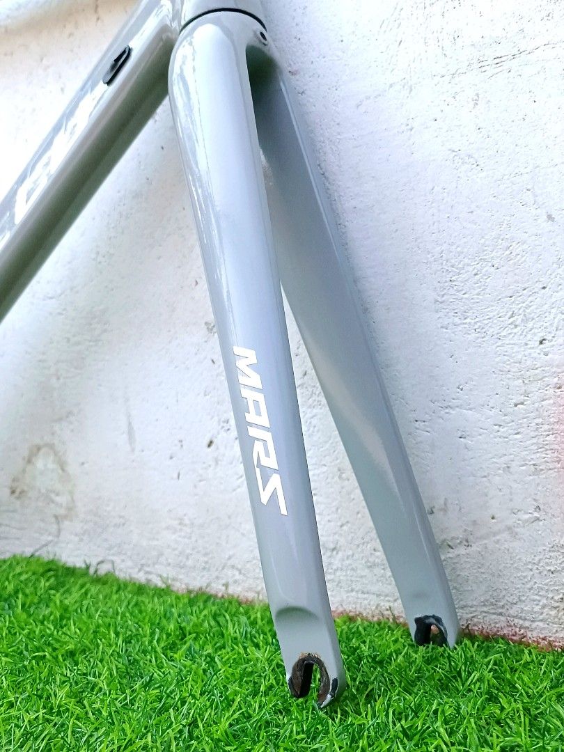 Sunpeed Mars V2 Road Bike Frameset Carbon Fork Sports Equipment