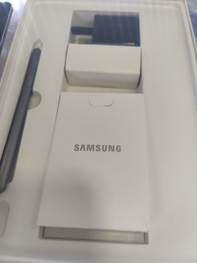 Samsung Tab S6 OLED Wifi 128gb e, Mobile Phones & Gadgets, Tablets