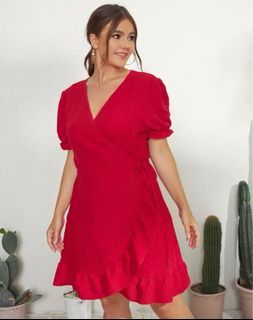 SHEIN PLUS SIZE RED WRAP AROUND DRESS