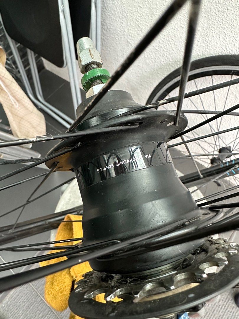 Nexus 5 speed hub top