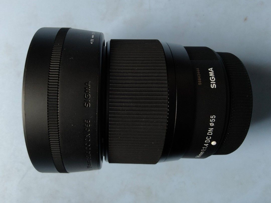 Sigma 56 1.4 DC DN contemporary Fuji X mount, Photography, Lens & Kits ...