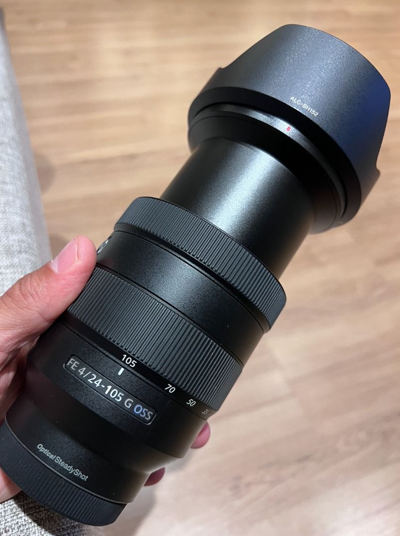Sony Lens FE24105mm F4 OSS (nearly new), Photography, Lens & Kits on