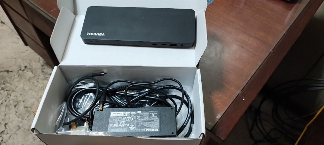 toshiba thunderbolt 3 dock (Category: Cables & Adaptors) located in Quezon City. Submitted by silentgem.bf8a9d (Listing ID 1228128433, Image 1). Description: selling toshiba thunderbolt 3 all cables and adaptor still there(like new)..for inquires pls contact me at 09273691003 thank you.