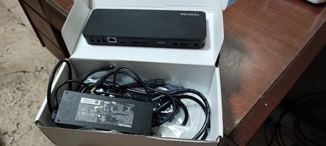 toshiba thunderbolt 3 dock (Category: Cables & Adaptors) located in Quezon City. Submitted by silentgem.bf8a9d (Listing ID 1228128433, Image 2). Description: selling toshiba thunderbolt 3 all cables and adaptor still there(like new)..for inquires pls contact me at 09273691003 thank you.