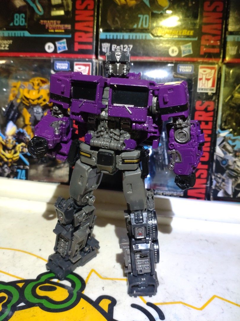 Hot Wheels Transformers Nemesis Prime | 1:64 ZAMAC | Prevendita Spedizione 7 Nov
