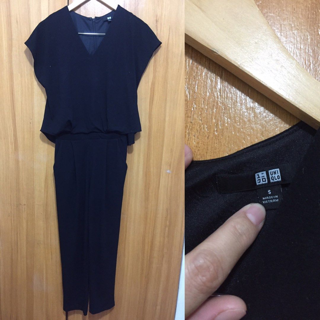 Uniqlo black jumpsuit on Carousell