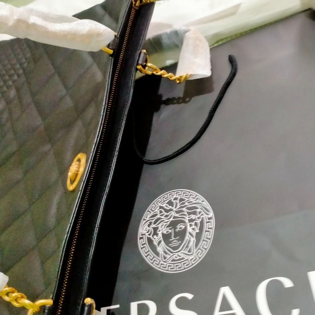 Versace (Category: Luxury Bags & Wallets) located in Cagayan de Oro. Submitted by silcor (Listing ID 1228147002, Image 3). Description: Rare La Medusa Runway Collection.