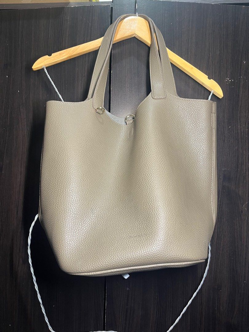 Taupe 2025 leather bag