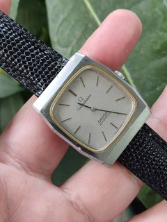 (Category: ) located in . Submitted by worldofwatches21 (Listing ID 1228082525, Image 1). Description: .