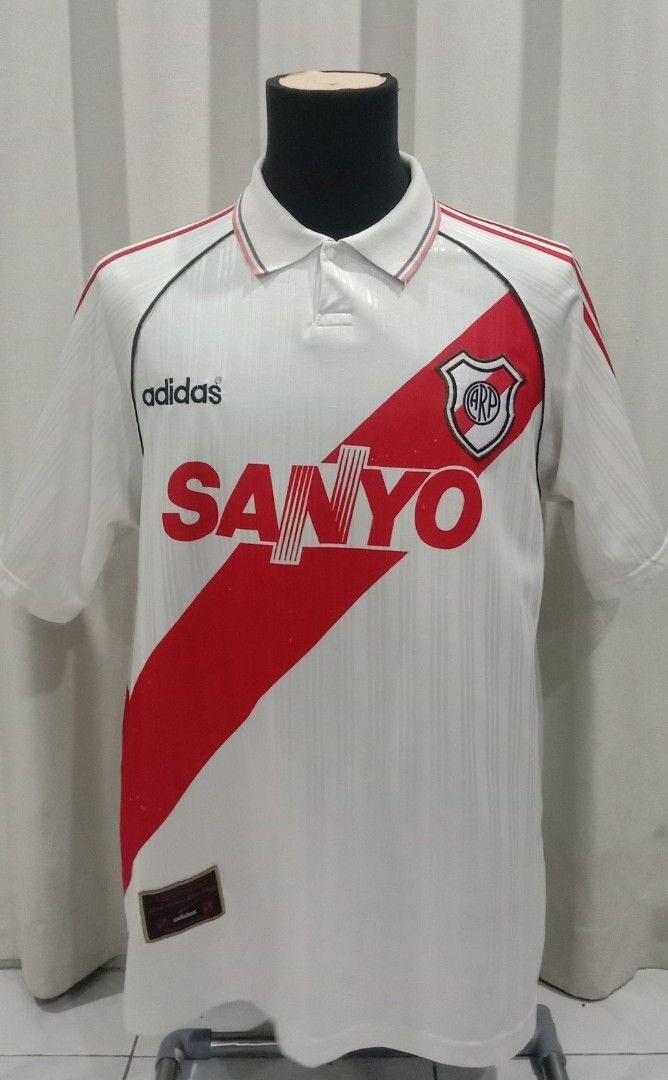 Camiseta river 96 outlet