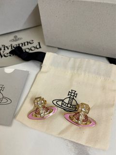 （分類：）位於 。 由 cyrillomo 提交（商品編號 1228096823，圖片 1）。簡介： 。