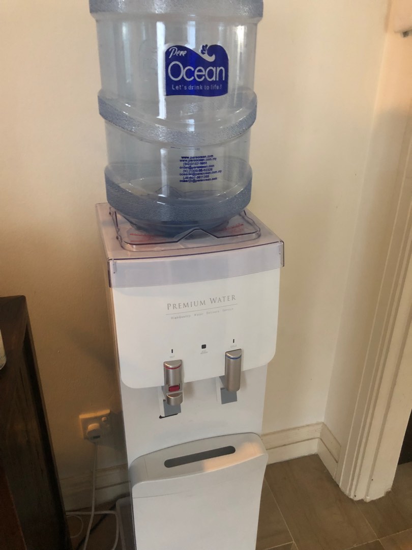 Water cooler, TV & Home Appliances, Kitchen Appliances, Water Purifers