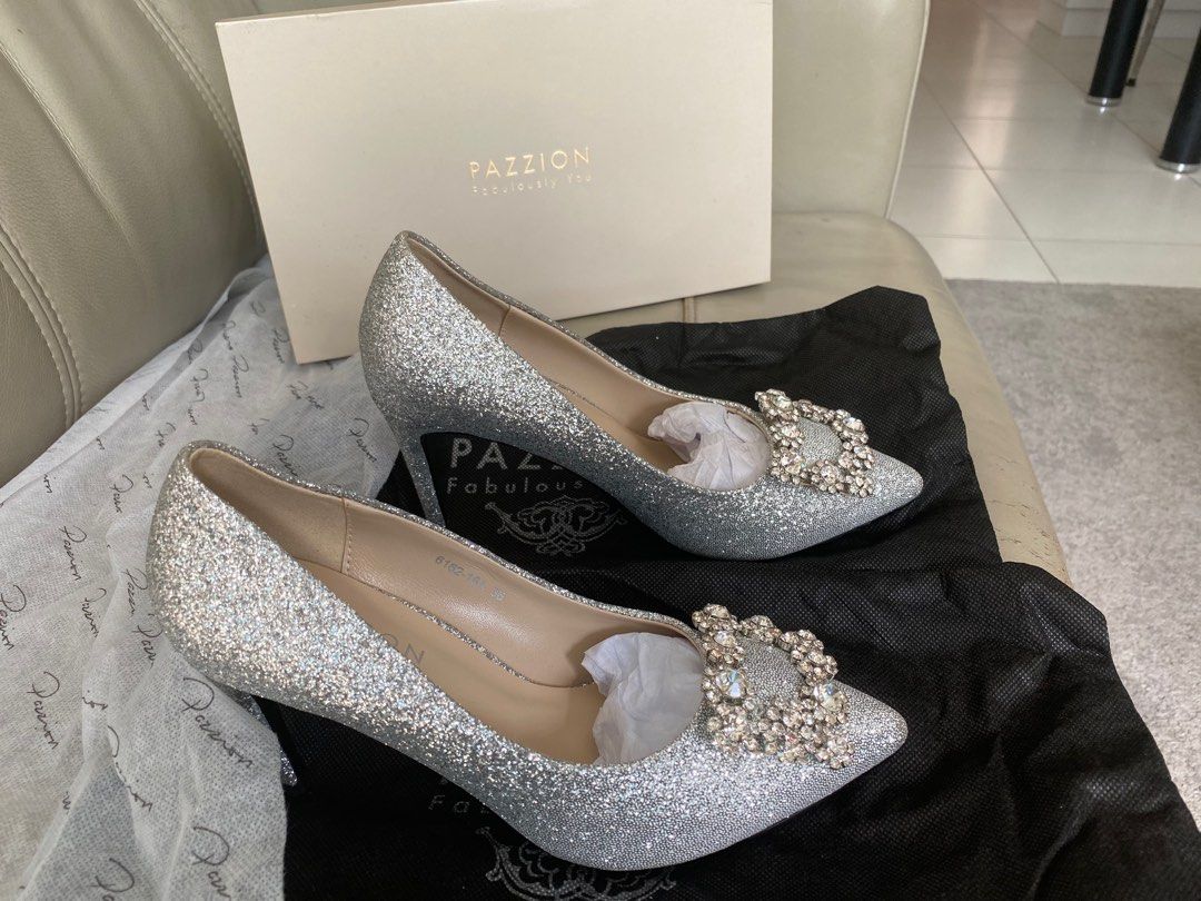 Wedding shoes Women s Fashion Footwear Heels on Carousell