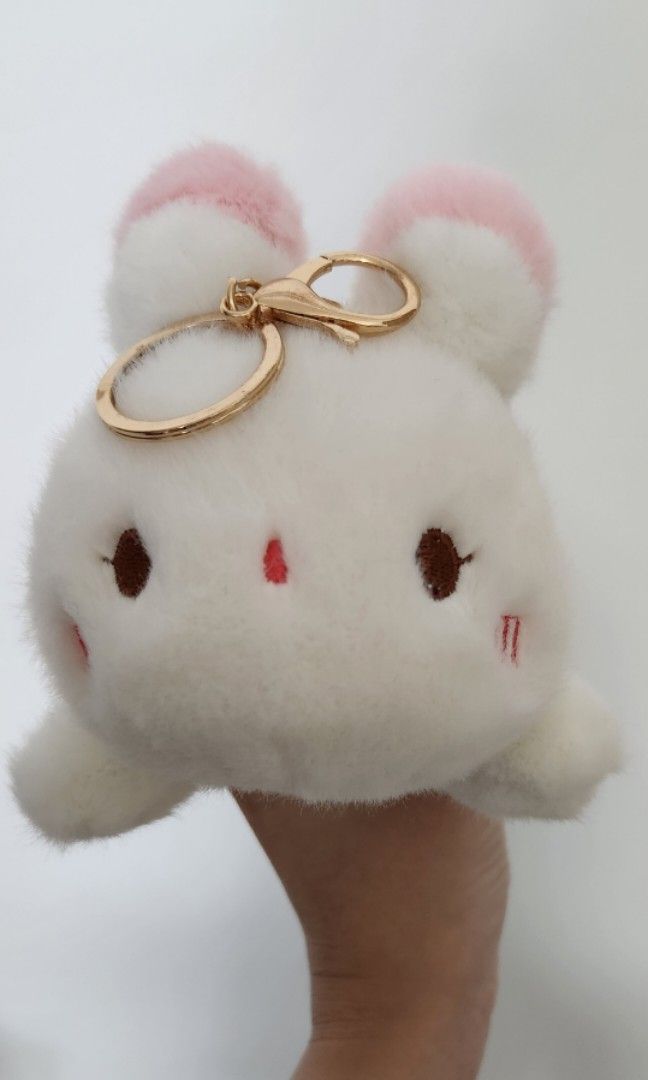 White deals rabbit keychain