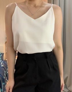 (Category: ) located in . Submitted by preloved_byjj (Listing ID 1228100031, Image 1). Description: .