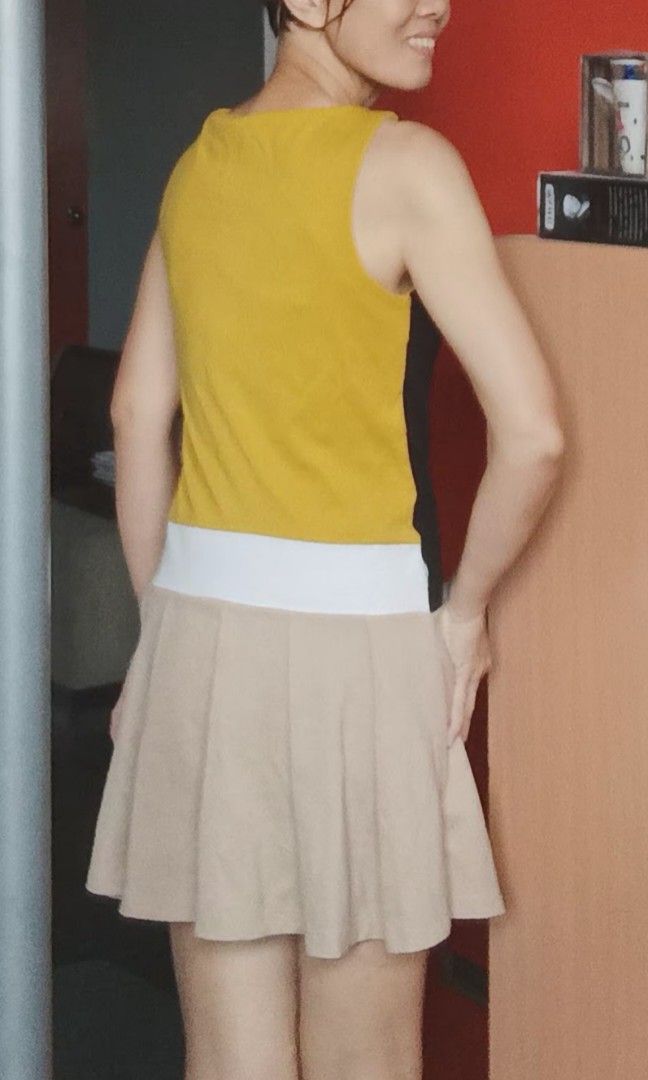 Womens Casual dress (Category: Dresses) located in Manila. Submitted by julie_pc (Listing ID 1228061754, Image 3). Description: Womens dress unused . Can fit Small to Medium frame . No flaws . Just pls. send offer. if interested. thank you.