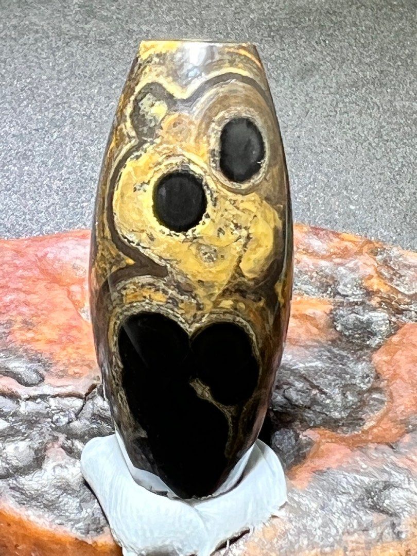 九眼石頁岩（蒙天珠）（黑太眼）, 女裝, 飾物及配件, 吊飾