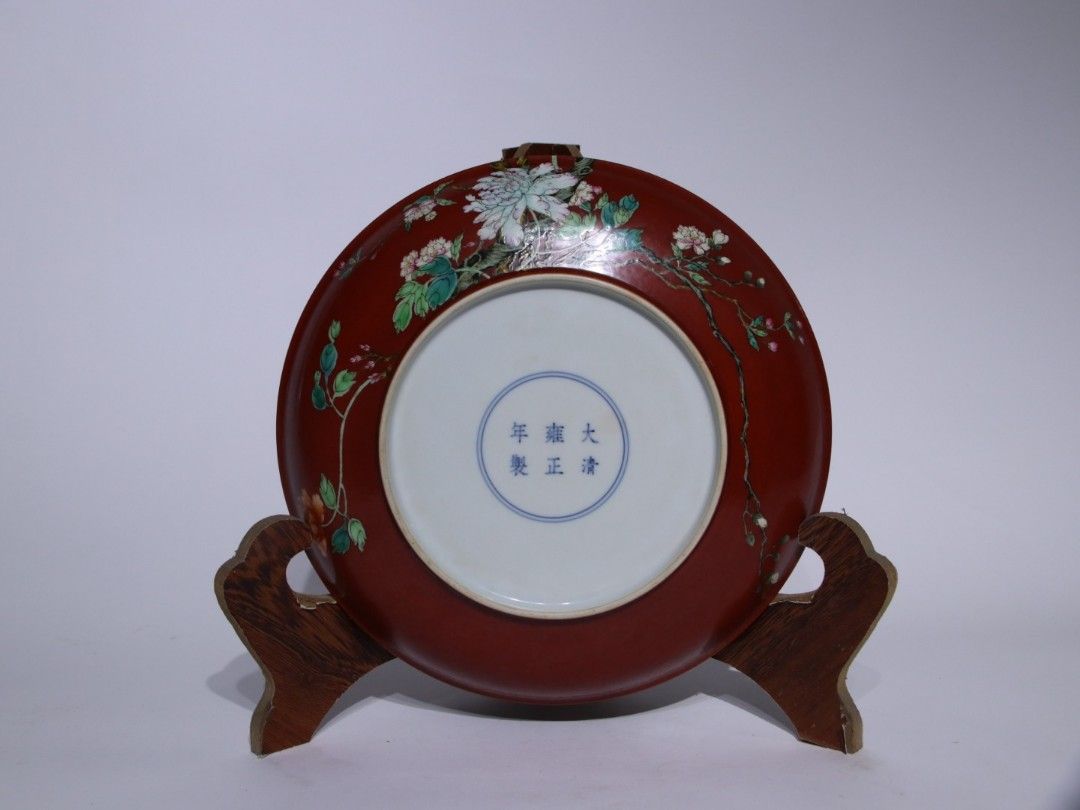 清・雍正年製款・古陶磁器・珊瑚紅釉描金粉彩折枝花卉紋