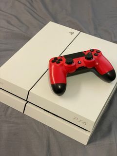 九龍灣交收 厚機白色PS4 SONY 500GB (ver 5.55 可升cfw 9.0)  PlayStation 4 ps5 ps3 not pro slim jb jailbreak gold hen xbox serise x one switch 開心 改 resident evil 4 remake